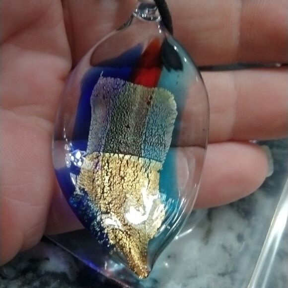 Glass Charm   - Picture 5 of 5